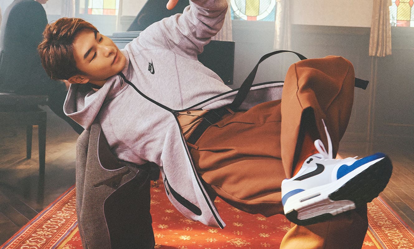 フリー(ス)スタイルで行こう。NIKE  エアロスイフト　シングレット　タンクトップSサイズ。.オンラインストア (通販サイト)